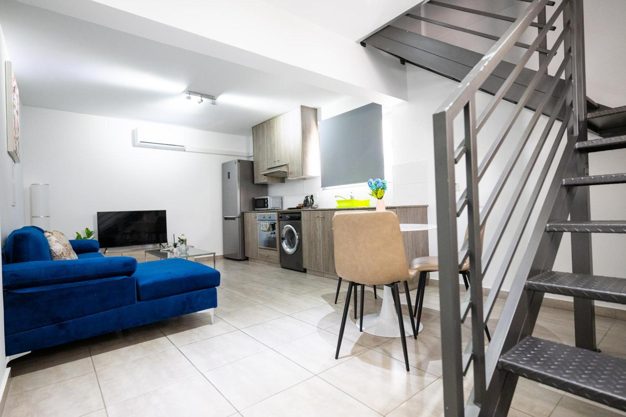 Napa Centrale Suites 아이아 나파 외부 사진